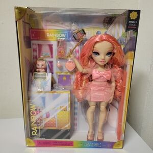 New In Box Rainbow High New Friends: Pinkly Paige Fashion Doll w/ accessories